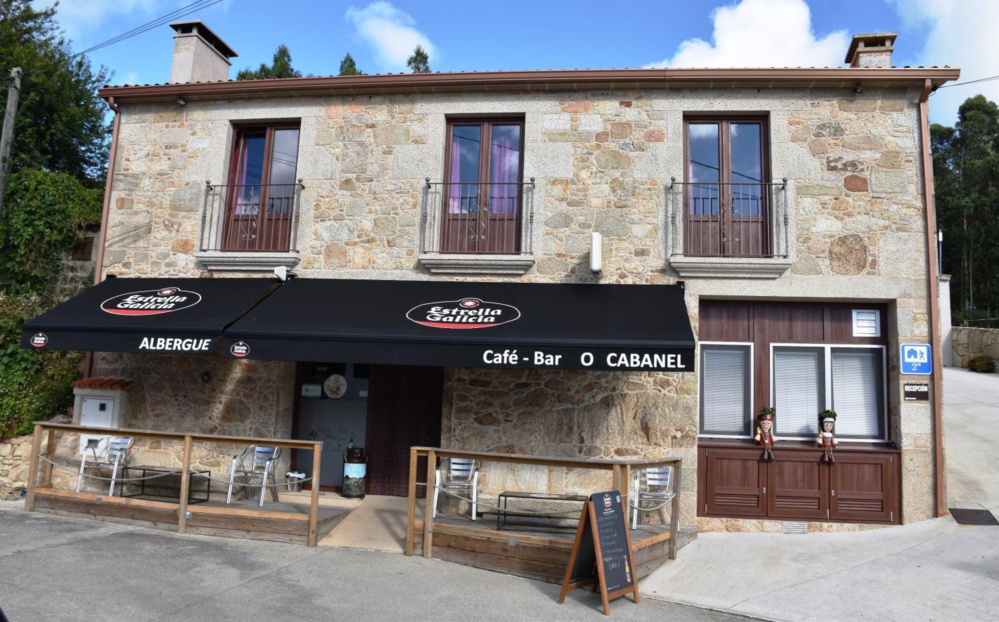 Villastose O Cabanel Albergue-Bar מראה חיצוני תמונה